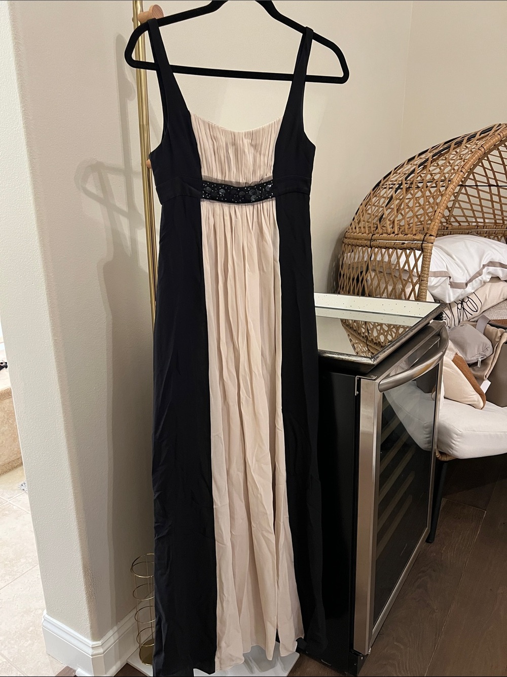 BCBG Maxazria Black and Cream Sleeveless Evening Dress with Beaded Waist. Size 0